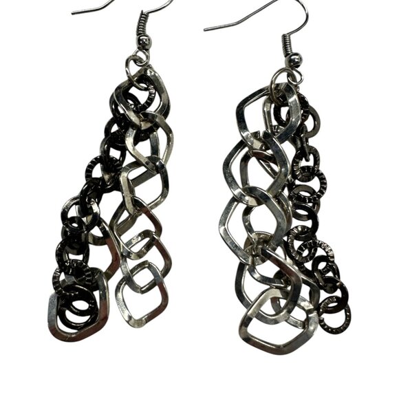 Linked Chain Dangle Earrings - Picture 2 of 5